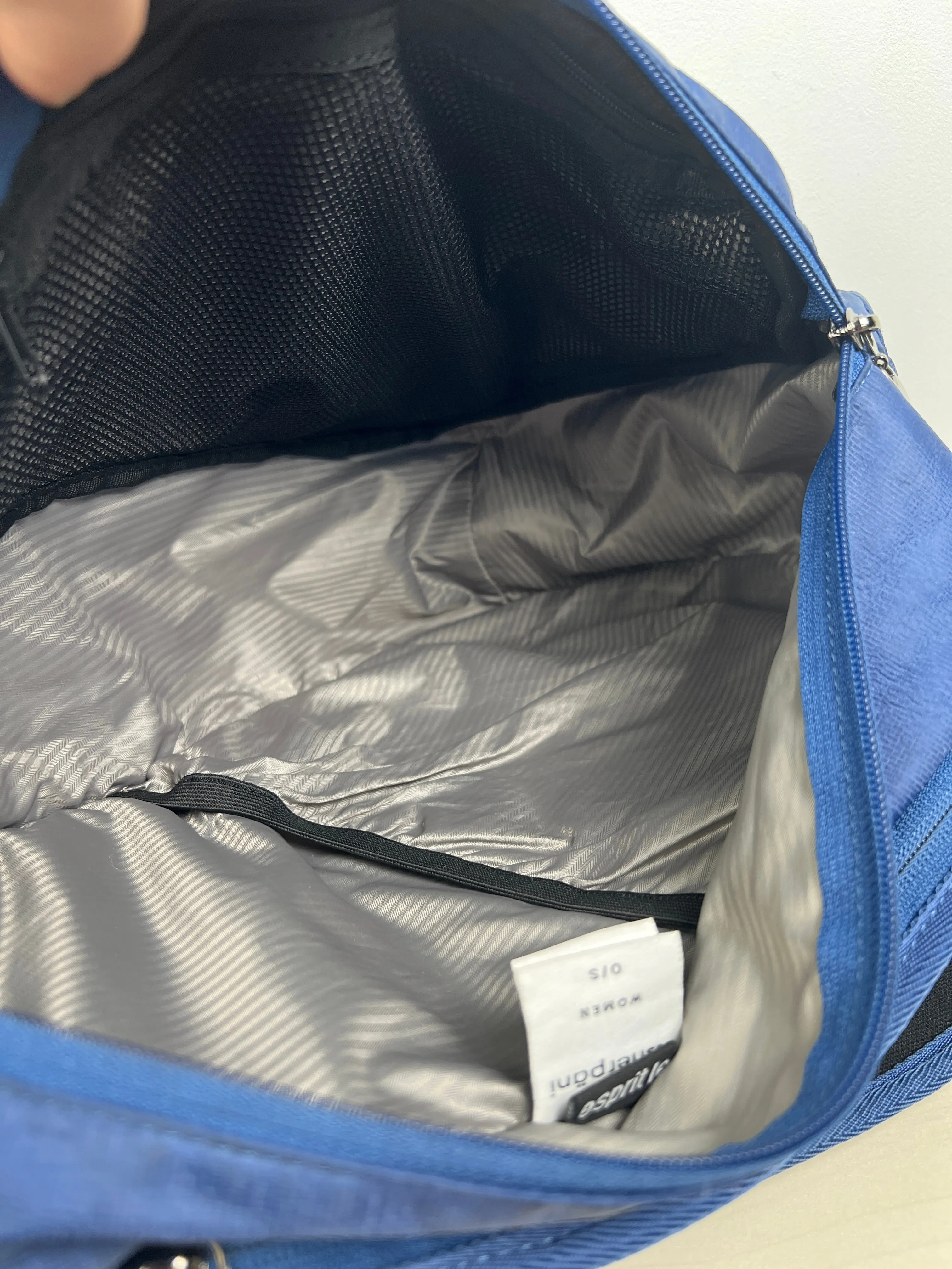 Backpack By Sherpani, Size: Medium