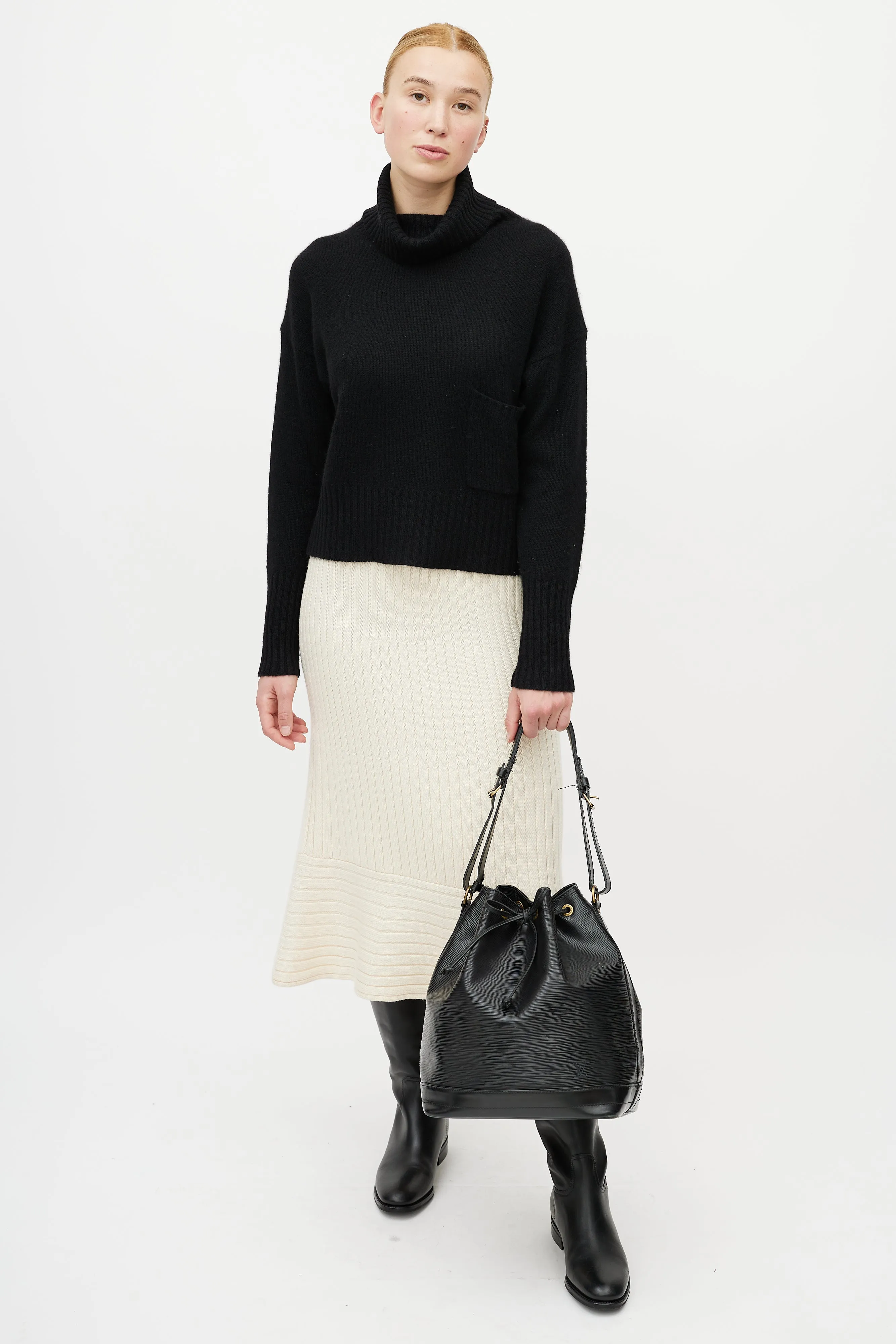 Black NéoNoé MM Epi Bucket Bag