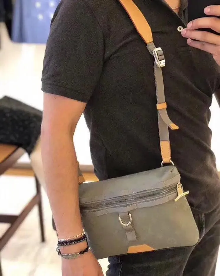 SO - New Fashion Women's Bags LV Messenger Monogram Titanium A0101